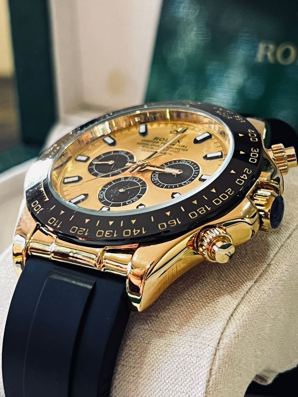 Rolex Cosmograph Daytona Gold