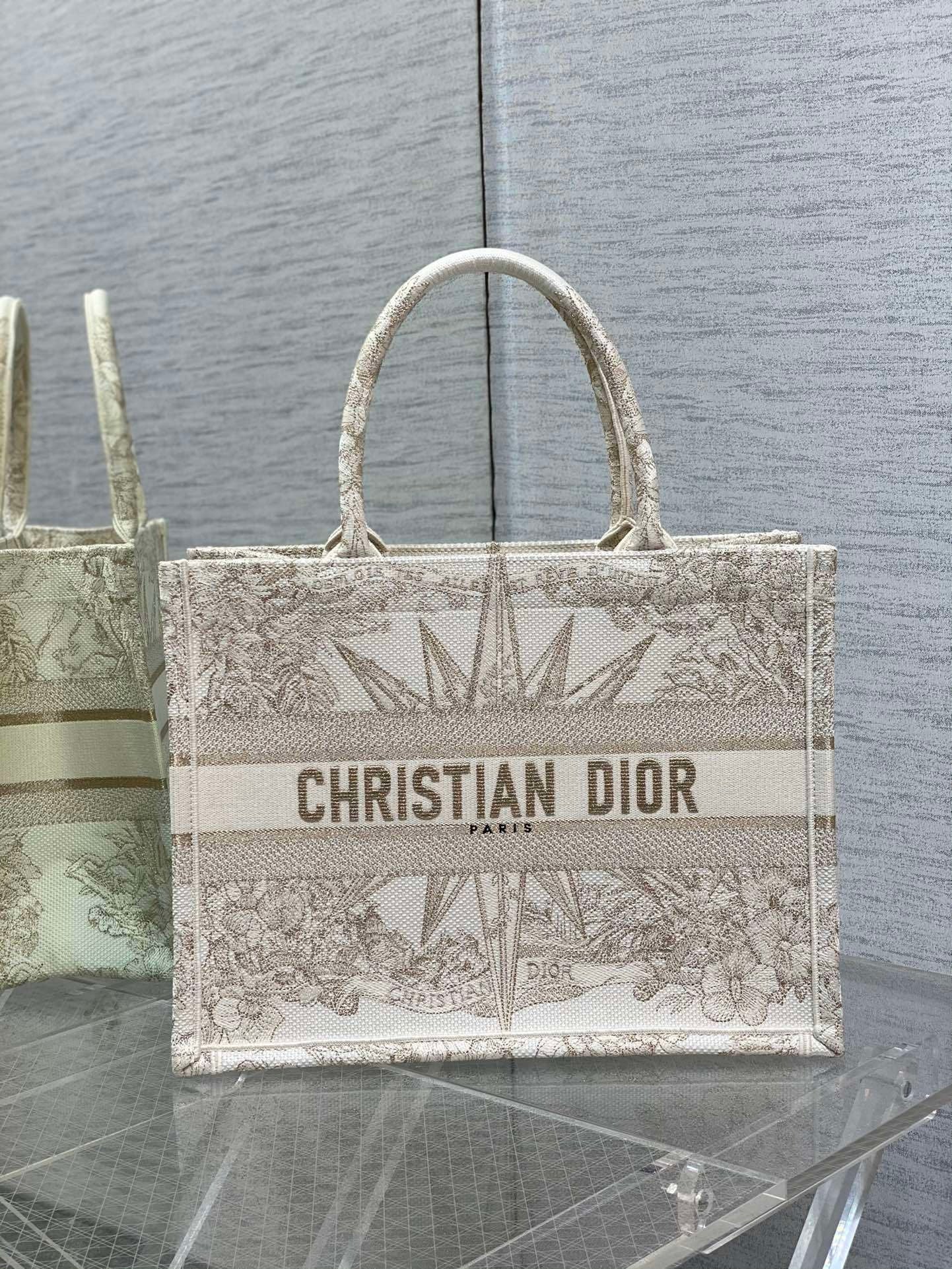 Christian Dior