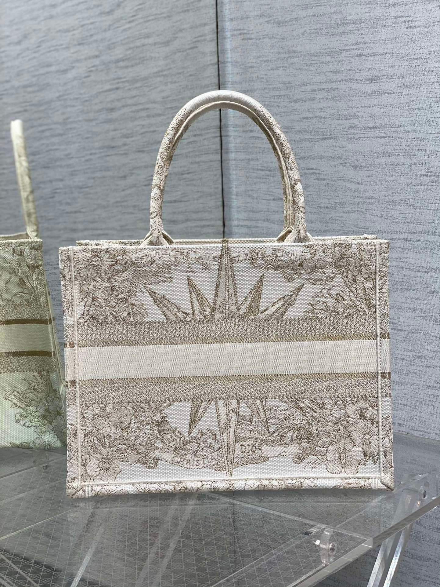 Christian Dior