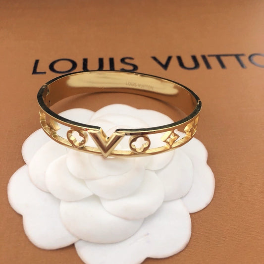 LV Golden Ring
