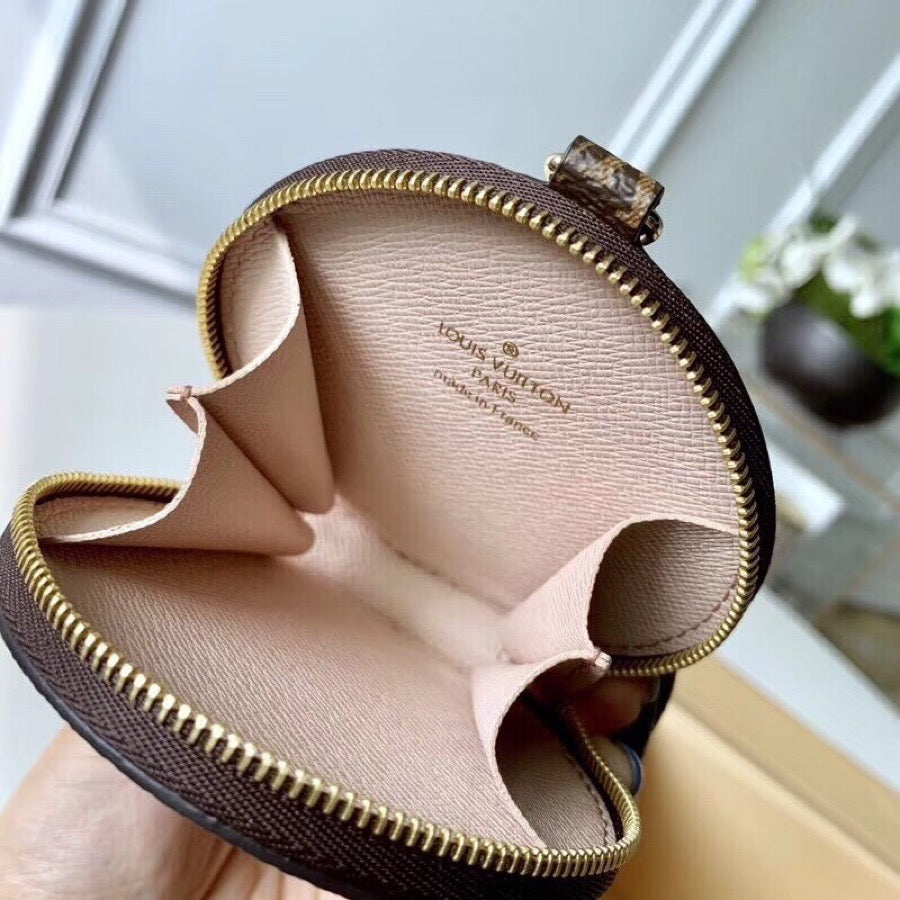 Louise Vuitton Multi Pochette