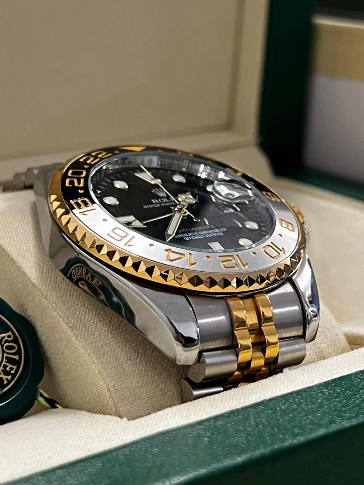 Rolex GMT-Master II "Zombie Bumblebee"