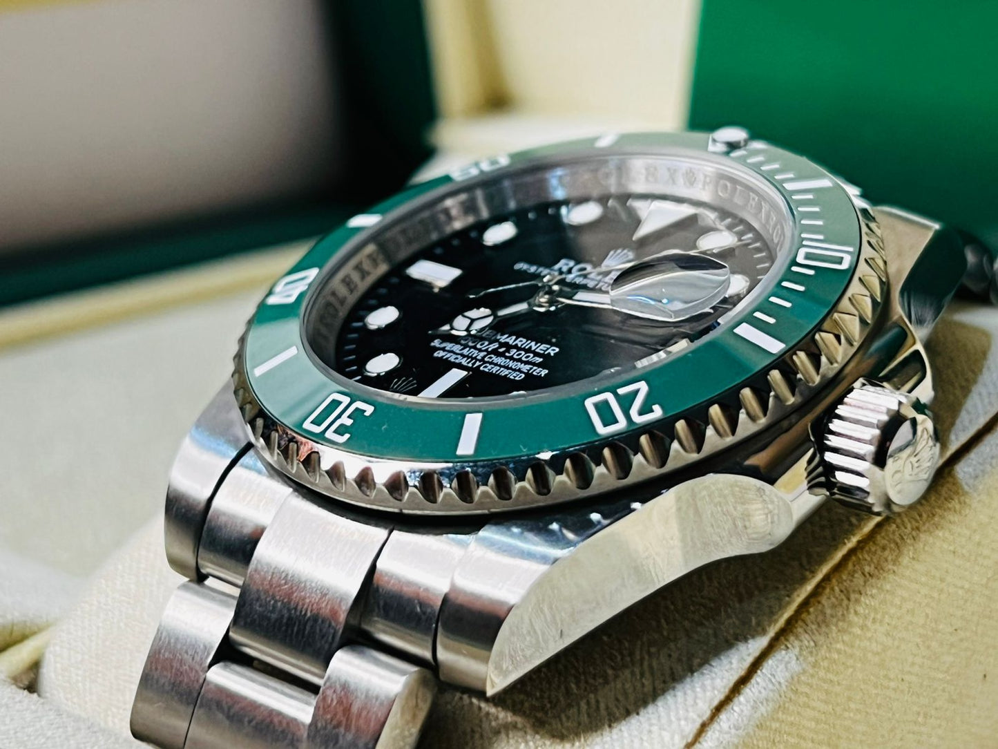 Rolex Submariner Date “Starbucks”