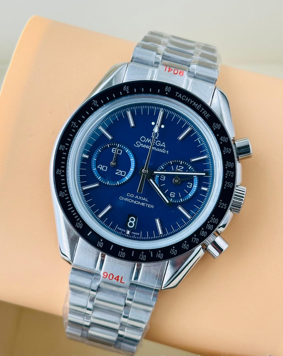 OMEGA Speedmaster