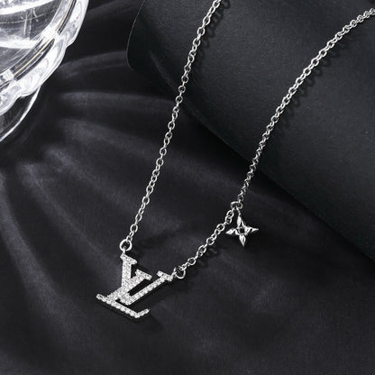 Louis Vuitton Set Silver