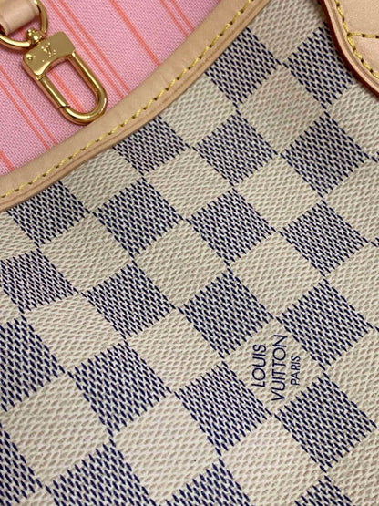 Louise Vuitton Multi Carry Bag