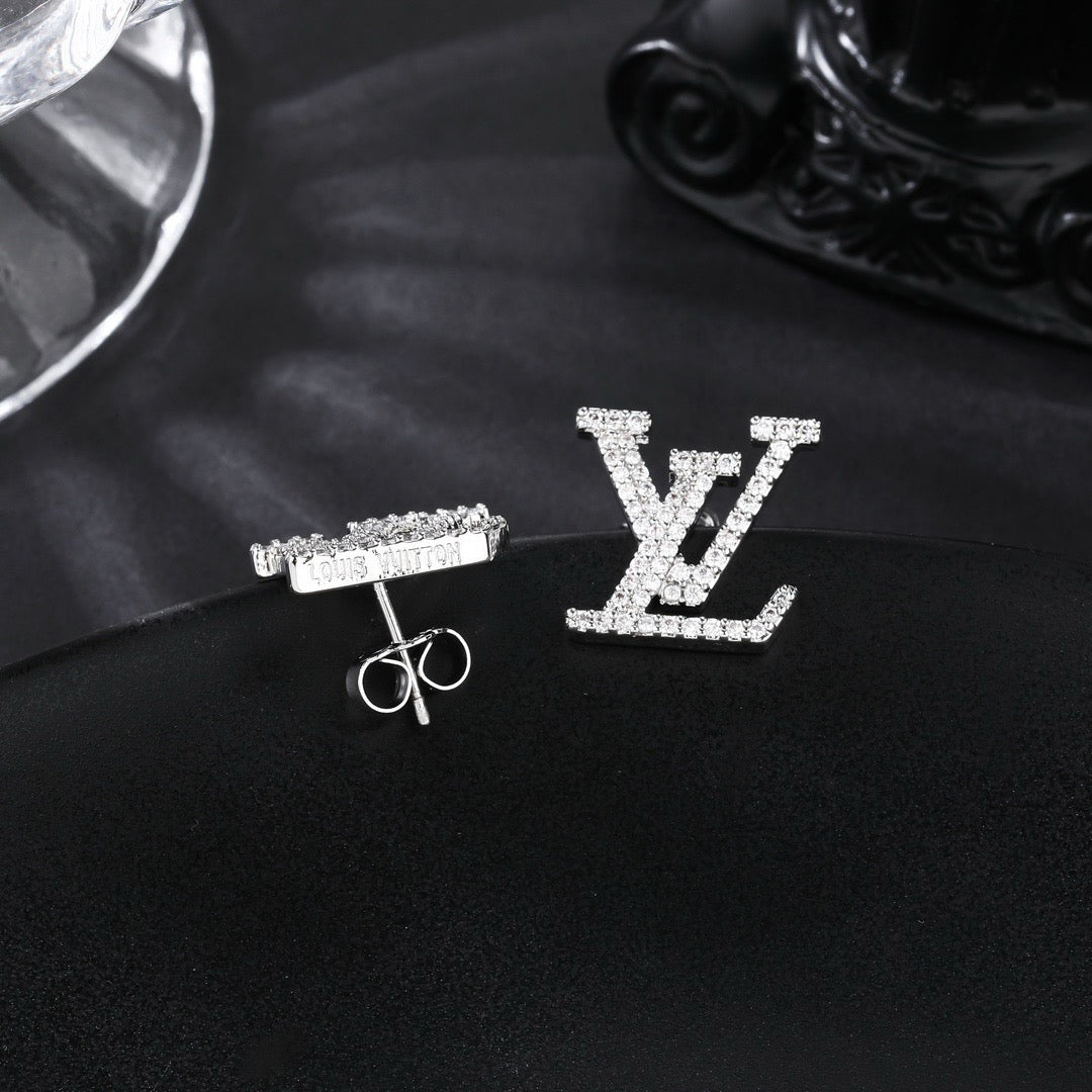 Louis Vuitton Set Silver