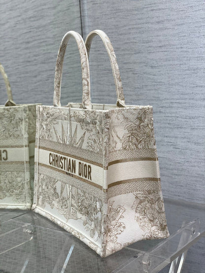 Christian Dior