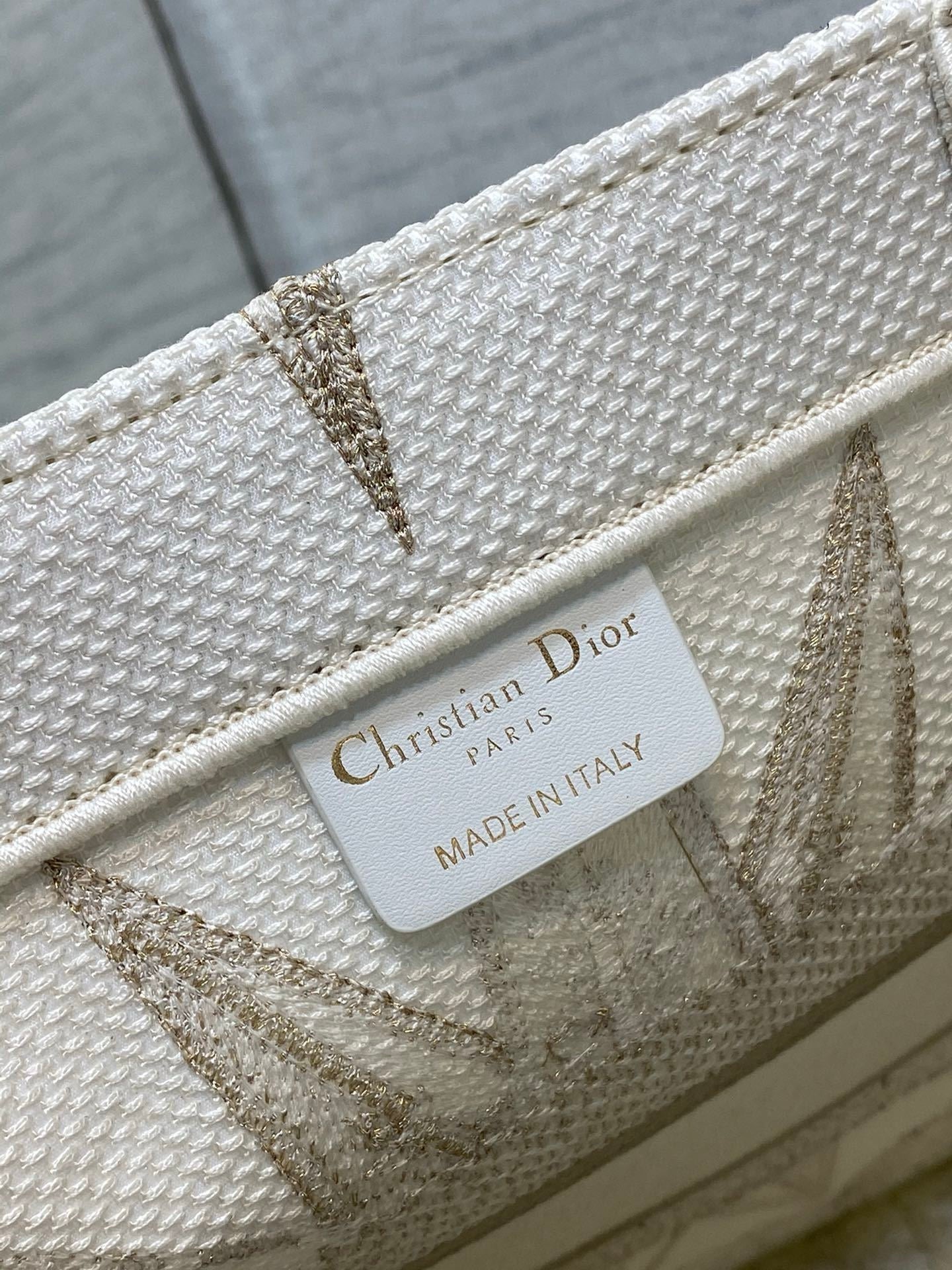 Christian Dior