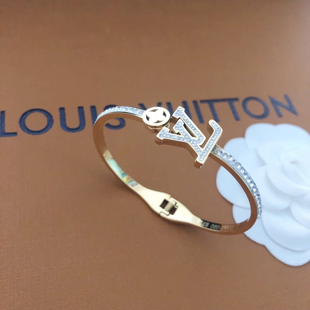 Louis Vuitton Diamond Rings